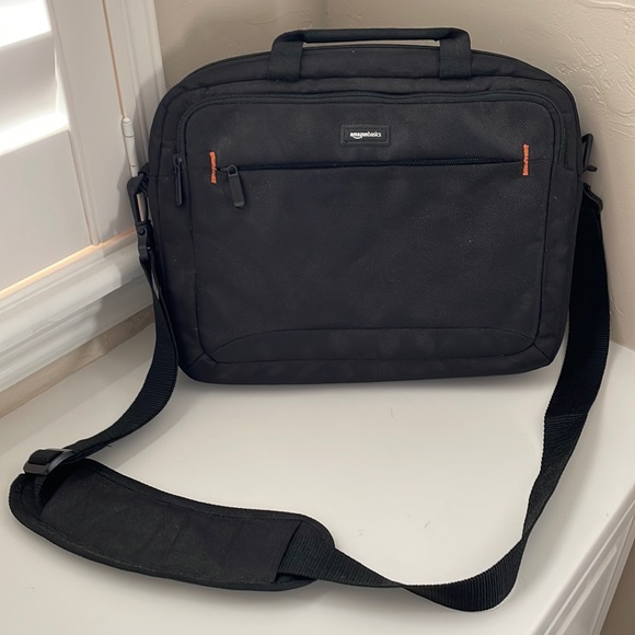 Amazon Basics Tablets & Accessories Amazon Basics 5inch Laptop